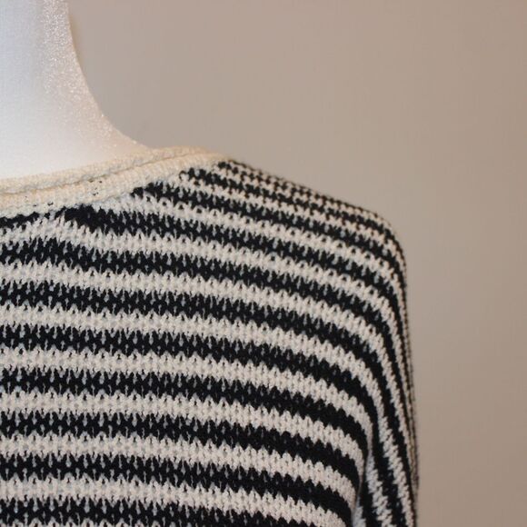 Eileen Fisher Stylish and Cozy Minimalist Striped Black & White Sweater Size XS - Picture 7 of 12